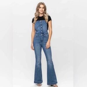 Judy Blue control top Overalls size LARGE